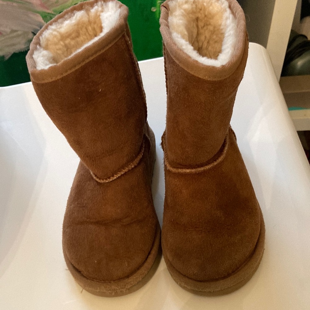 Toddler Ugg’s